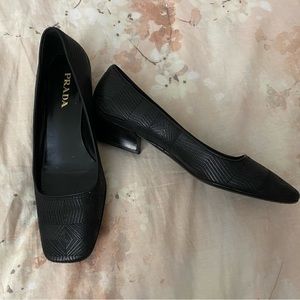 PRADA Low Heel Pump